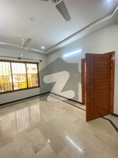 Beautiful Upper Portion For Rent