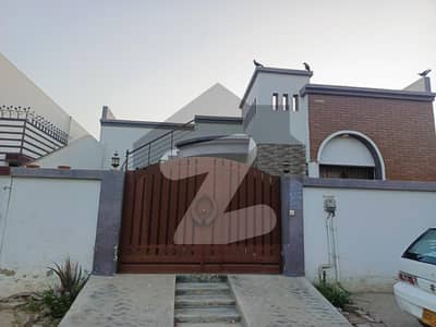 Exceptional Offer: Elegant 120 SQ YD Furnished Villa for Sale