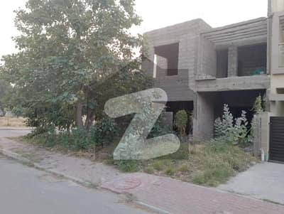 3 Bedroom Corner Grey Structure Villa At Road 6 Prime Location Of Ali Block AVAILABLE FOR SALE 3 Bedroom Corner Grey Structure Villa At Road 6 Prime Location Of Ali Block AVAILABLE FOR SALE