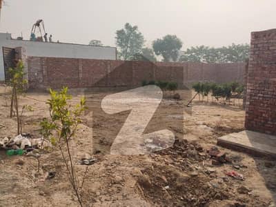 1 Kanal Mini Factory For Rent