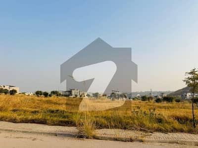 ڈی ایچ اے فیز 4 - سیکٹر اے ڈی ایچ اے ڈیفینس فیز 4,ڈی ایچ اے ڈیفینس,اسلام آباد میں 1 کنال رہائشی پلاٹ 4.2 کروڑ میں برائے فروخت۔ ڈی ایچ اے فیز 4 - سیکٹر اے ڈی ایچ اے ڈیفینس فیز 4,ڈی ایچ اے ڈیفینس,اسلام آباد میں 1 کنال رہائشی پلاٹ 4.2 کروڑ میں برائے فروخت۔