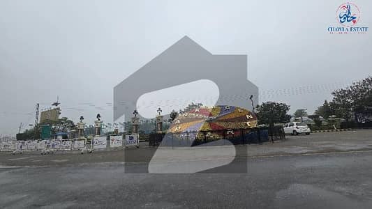 1 Kanal Brand New House Available For Rent 1 Kanal Brand New House Available For Rent