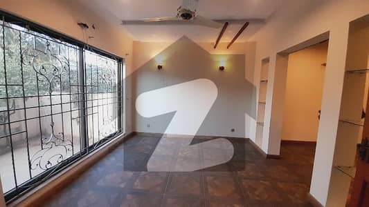 10 Marla Beautiful Hot Location House For Sale DHA Phase 05 L Block 10 Marla Beautiful Hot Location House For Sale DHA Phase 05 L Block