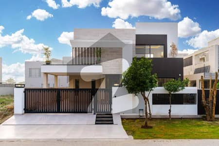 Beautiful 1 Kanal Brand New Luxurious Modern Design House For Sale In DHA Prime Location