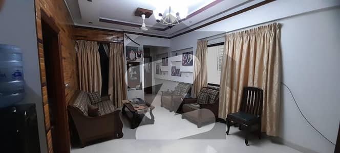 بھیانی ہائیٹس گلشنِ اقبال - بلاک 4,گلشنِ اقبال,گلشنِ اقبال ٹاؤن,کراچی میں 3 کمروں کا 7 مرلہ فلیٹ 2.85 کروڑ میں برائے فروخت۔