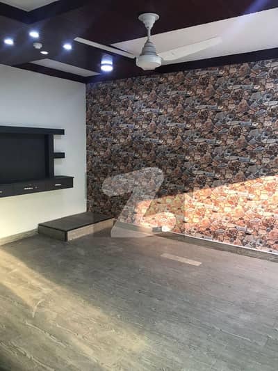 7 Marla Floor Available For Rent In DHA Phase 1 7 Marla Floor Available For Rent In DHA Phase 1