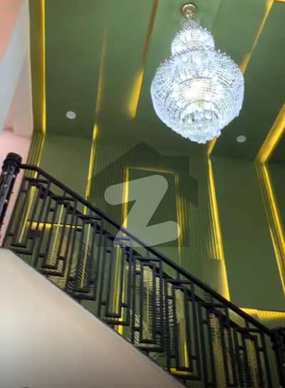 1 Kanal Ground Portion Main Boulevard For Rent