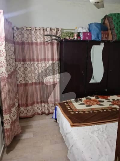 A Spacious 500 Square Feet Flat In Gulistan-e-Jauhar - Block 13