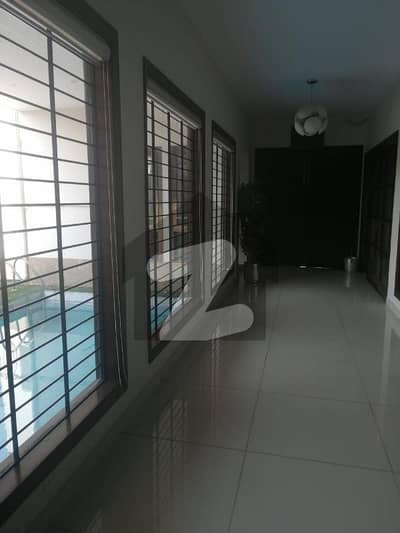 Slightly Used 700 Yards, Luxurious House With 6 Bedrooms, Swimming Pool