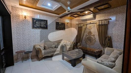 پیراگون سٹی لاہور میں 3 کمروں کا 5 مرلہ مکان 1.15 لاکھ میں کرایہ پر دستیاب ہے۔