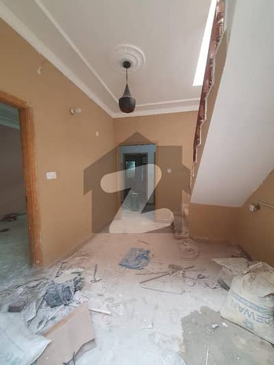 شاہ جمال لاہور میں 3 کمروں کا 3 مرلہ مکان 1.55 کروڑ میں برائے فروخت۔