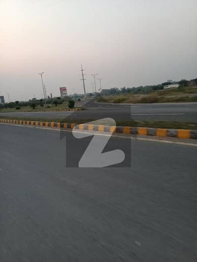 ڈی ایچ اے فیز9 پریزم - بلاک ایچ ڈی ایچ اے فیز9 پریزم,ڈی ایچ اے ڈیفینس,لاہور میں 1 کنال رہائشی پلاٹ 2.7 کروڑ میں برائے فروخت۔ ڈی ایچ اے فیز9 پریزم - بلاک ایچ ڈی ایچ اے فیز9 پریزم,ڈی ایچ اے ڈیفینس,لاہور میں 1 کنال رہائشی پلاٹ 2.7 کروڑ میں برائے فروخت۔