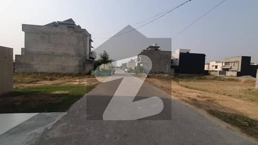 5 MARAL HOUSE FOR SALE IN NASHMAN IQBAL PHASE 2