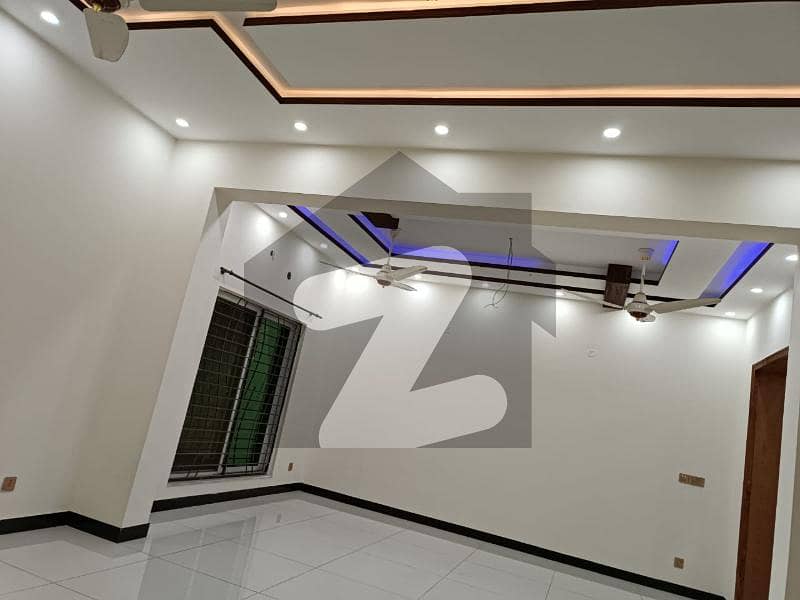 علی ٹاؤن لاہور میں 3 مرلہ کمرہ 18.0 ہزار میں کرایہ پر دستیاب ہے۔ علی ٹاؤن لاہور میں 3 مرلہ کمرہ 18.0 ہزار میں کرایہ پر دستیاب ہے۔