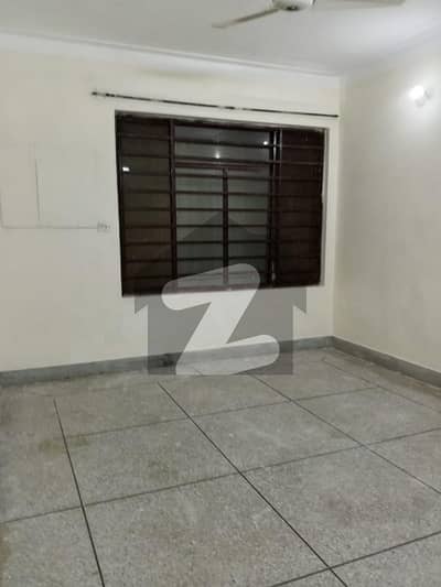 12 marla upper portion