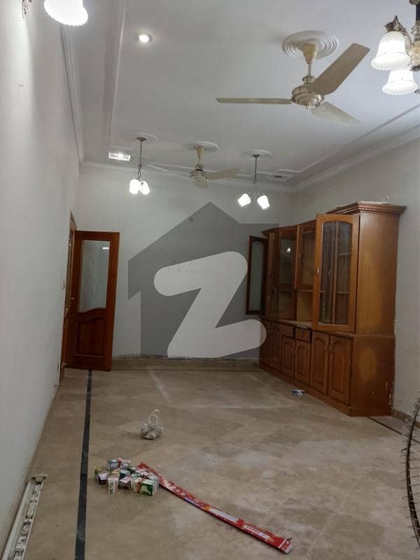 Ground Floor For Rent in G-13 (10 Marla)