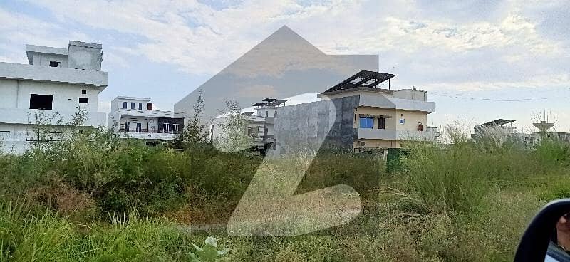 جی ۔ 14/1 جی ۔ 14,اسلام آباد میں 14 مرلہ رہائشی پلاٹ 1.65 کروڑ میں برائے فروخت۔