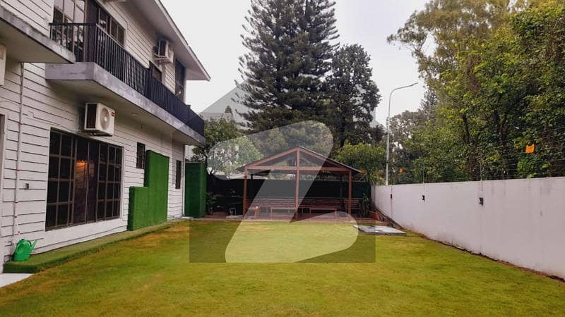 ایف ۔ 7 اسلام آباد میں 4 کمروں کا 1 کنال مکان 14.9 لاکھ میں کرایہ پر دستیاب ہے۔ ایف ۔ 7 اسلام آباد میں 4 کمروں کا 1 کنال مکان 14.9 لاکھ میں کرایہ پر دستیاب ہے۔