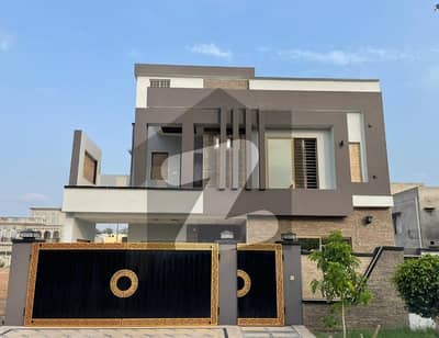 Direct Deals Marketing Offers Prime Location Lavish Beautiful Double Story Slightly Used House Available For Sale Reasonable Price in H Block Aljalil Garden