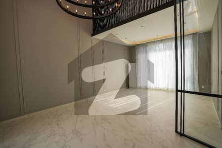 WHITE LUXURY PALACE DHA PHASE 7 FACING PARK FULLY DEVELOPED AREA 70 FEET ROAD 100% ORIGINAL DEAL