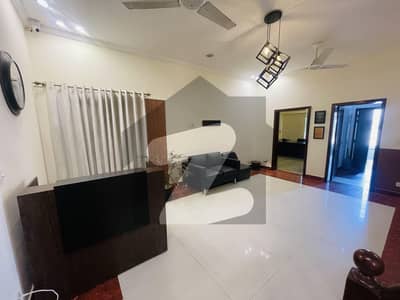 8 Marla Almost Brand New Fist+Second Floor Space Available For Office Use In Johar Town Near Emporium Mall