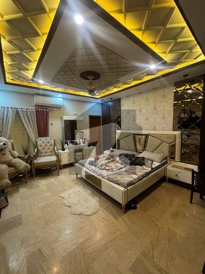 جوہر ٹاؤن فیز 2 جوہر ٹاؤن,لاہور میں 5 کمروں کا 12 مرلہ مکان 2.5 لاکھ میں کرایہ پر دستیاب ہے۔ جوہر ٹاؤن فیز 2 جوہر ٹاؤن,لاہور میں 5 کمروں کا 12 مرلہ مکان 2.5 لاکھ میں کرایہ پر دستیاب ہے۔