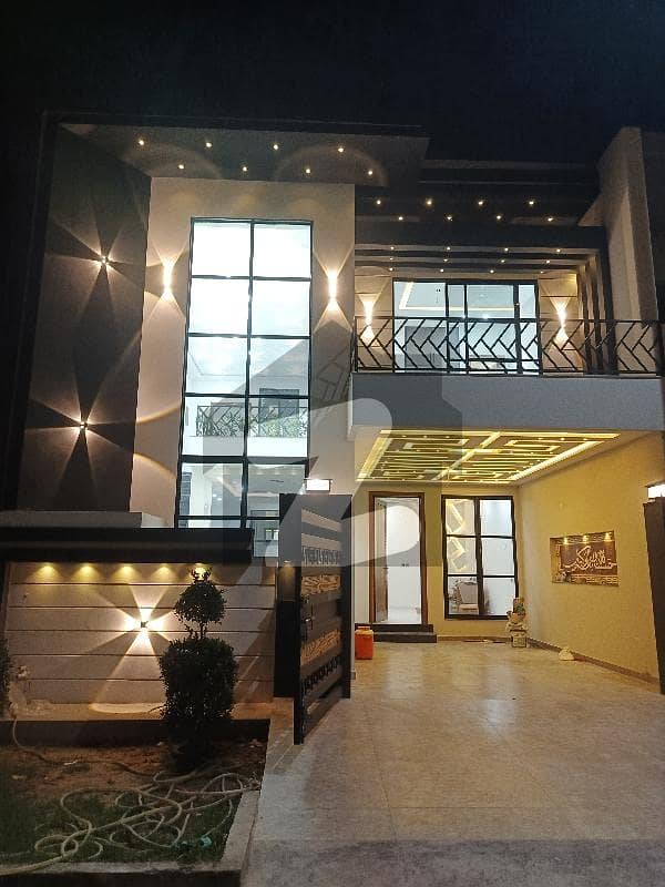 ایڈن ویلی فیصل آباد میں 3 کمروں کا 5 مرلہ مکان 2.25 کروڑ میں برائے فروخت۔ ایڈن ویلی فیصل آباد میں 3 کمروں کا 5 مرلہ مکان 2.25 کروڑ میں برائے فروخت۔