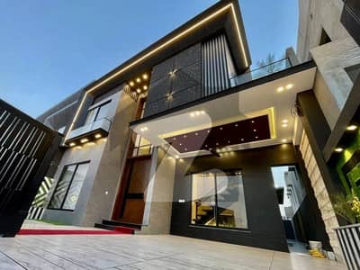 ڈی ایچ اے فیز 6 ڈیفنس (ڈی ایچ اے),لاہور میں 4 کمروں کا 10 مرلہ مکان 4.5 کروڑ میں برائے فروخت۔ ڈی ایچ اے فیز 6 ڈیفنس (ڈی ایچ اے),لاہور میں 4 کمروں کا 10 مرلہ مکان 4.5 کروڑ میں برائے فروخت۔