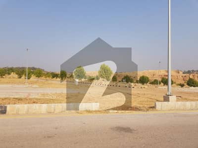 Investor Choice! 1 Kanal Plot in DHA Phase 6 Sector B3