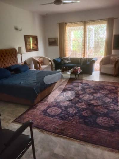 1 Kanal Immaculately Maintained House for Sale | DHA Phase 4 | A+ Solid Construction 1 Kanal Immaculately Maintained House for Sale | DHA Phase 4 | A+ Solid Construction