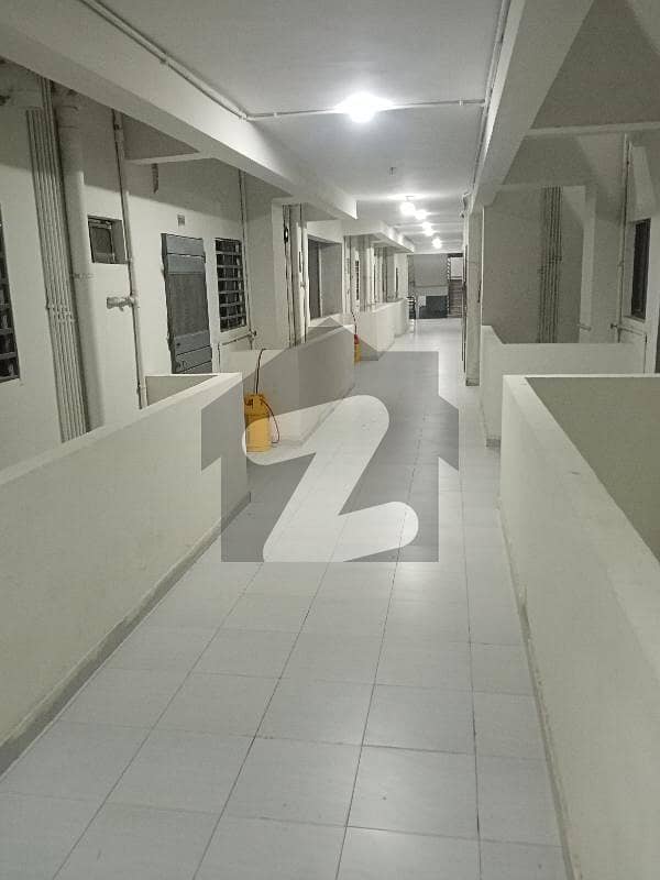 دانیال ریزیڈنسی سکیم 33,کراچی میں 2 کمروں کا 3 مرلہ فلیٹ 32.0 ہزار میں کرایہ پر دستیاب ہے۔ دانیال ریزیڈنسی سکیم 33,کراچی میں 2 کمروں کا 3 مرلہ فلیٹ 32.0 ہزار میں کرایہ پر دستیاب ہے۔