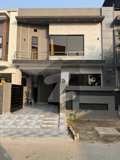 ڈی ایچ اے 11 رہبر فیز 2 - بلاک ایچ ڈی ایچ اے 11 رہبر فیز 2,ڈی ایچ اے 11 رہبر,لاہور میں 3 کمروں کا 5 مرلہ مکان 2.2 کروڑ میں برائے فروخت۔ ڈی ایچ اے 11 رہبر فیز 2 - بلاک ایچ ڈی ایچ اے 11 رہبر فیز 2,ڈی ایچ اے 11 رہبر,لاہور میں 3 کمروں کا 5 مرلہ مکان 2.2 کروڑ میں برائے فروخت۔