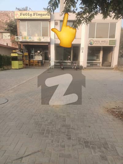 ڈی ایچ اے فیز 6 - بلاک کے فیز 6,ڈیفنس (ڈی ایچ اے),لاہور میں 2 مرلہ Studio دکان 90.0 ہزار میں کرایہ پر دستیاب ہے۔