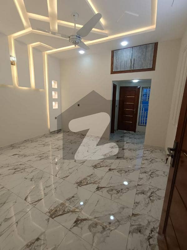 جی ۔ 15 اسلام آباد میں 5 کمروں کا 7 مرلہ مکان 3.45 کروڑ میں برائے فروخت۔