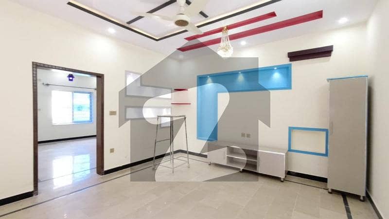 جی ۔ 15 اسلام آباد میں 4 کمروں کا 7 مرلہ مکان 3.35 کروڑ میں برائے فروخت۔