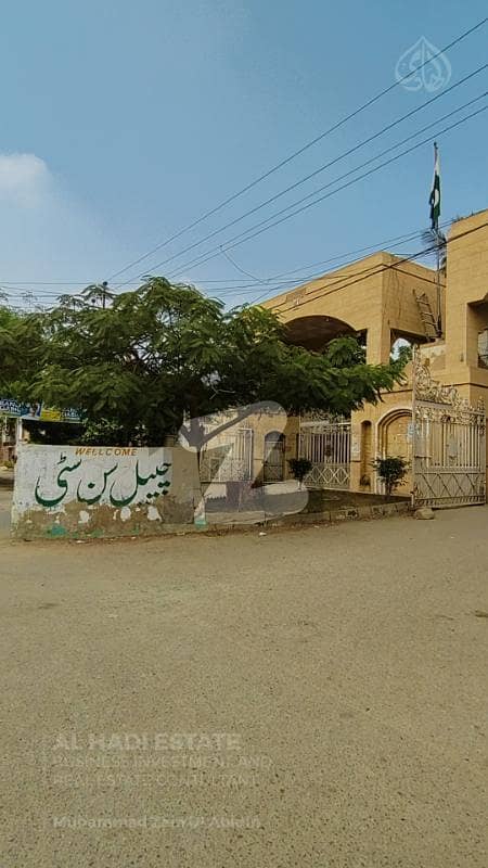 چپل سن سٹی سکیم 33,کراچی میں 3 کمروں کا 6 مرلہ فلیٹ 2.5 کروڑ میں برائے فروخت۔