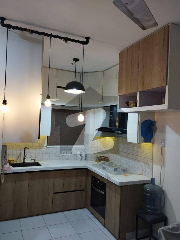 سکیم 33 کراچی میں 2 کمروں کا 4 مرلہ فلیٹ 1.4 کروڑ میں برائے فروخت۔