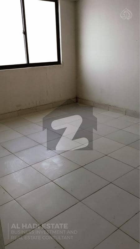 نعمان ریزیڈینشیا سکیم 33,کراچی میں 2 کمروں کا 5 مرلہ فلیٹ 92.0 لاکھ میں برائے فروخت۔ نعمان ریزیڈینشیا سکیم 33,کراچی میں 2 کمروں کا 5 مرلہ فلیٹ 92.0 لاکھ میں برائے فروخت۔