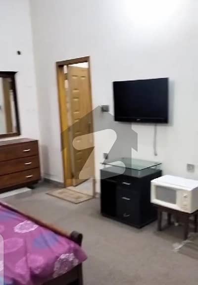 1 Bedroom With Attach Bathroom And Kitchen Car Parking Marbal Floor Available For Rent