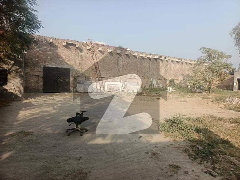 4 kanal space for warehouse