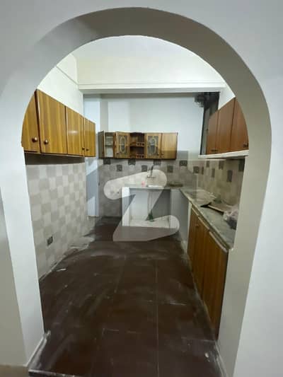 گلشنِ اقبال - بلاک 13 ڈی - 1 گلشنِ اقبال,گلشنِ اقبال ٹاؤن,کراچی میں 2 کمروں کا 5 مرلہ زیریں پورشن 41.0 ہزار میں کرایہ پر دستیاب ہے۔ گلشنِ اقبال - بلاک 13 ڈی - 1 گلشنِ اقبال,گلشنِ اقبال ٹاؤن,کراچی میں 2 کمروں کا 5 مرلہ زیریں پورشن 41.0 ہزار میں کرایہ پر دستیاب ہے۔