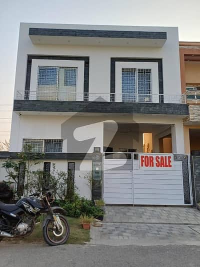 ڈی ایچ اے 11 رہبر فیز 2 - بلاک جے ڈی ایچ اے 11 رہبر فیز 2,ڈی ایچ اے 11 رہبر,لاہور میں 3 کمروں کا 5 مرلہ مکان 1.65 کروڑ میں برائے فروخت۔ ڈی ایچ اے 11 رہبر فیز 2 - بلاک جے ڈی ایچ اے 11 رہبر فیز 2,ڈی ایچ اے 11 رہبر,لاہور میں 3 کمروں کا 5 مرلہ مکان 1.65 کروڑ میں برائے فروخت۔