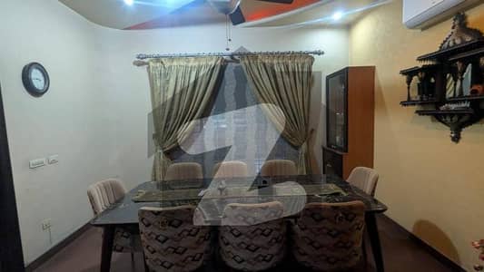 کینال روڈ فیصل آباد میں 5 کمروں کا 10 مرلہ مکان 1.25 لاکھ میں کرایہ پر دستیاب ہے۔