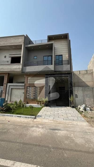 حمزہ ٹاؤن فیز 2 حمزہ ٹاؤن,لاہور میں 3 کمروں کا 3 مرلہ مکان 30.0 ہزار میں کرایہ پر دستیاب ہے۔ حمزہ ٹاؤن فیز 2 حمزہ ٹاؤن,لاہور میں 3 کمروں کا 3 مرلہ مکان 30.0 ہزار میں کرایہ پر دستیاب ہے۔