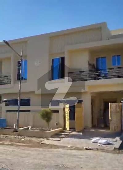 فیصل ہلز ۔ ایگزیکٹو بلاک فیصل ہلز,اسلام آباد میں 4 کمروں کا 6 مرلہ مکان 2.25 کروڑ میں برائے فروخت۔