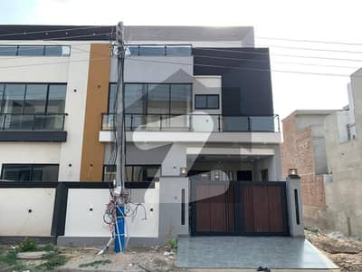 5 Marla Brand New Luxury House Available For Sale At Buch Vilas Multan