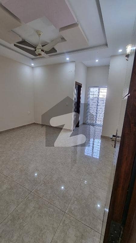 BEAUTIFUL LOCATION UPPER PORTION FOR RENT BEAUTIFUL LOCATION UPPER PORTION FOR RENT