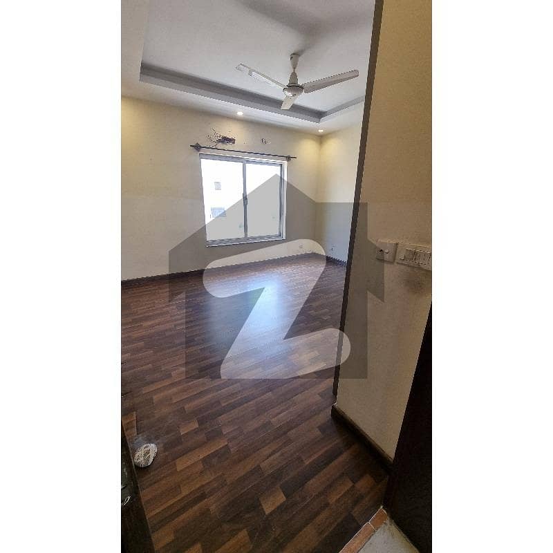 BEAUTIFUL LOCATION UPPER PORTION FOR RENT BEAUTIFUL LOCATION UPPER PORTION FOR RENT