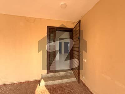 8 Marla House For Sale Oleander Block, DHA Homes (DHA Phase 7) 8 Marla House For Sale Oleander Block, DHA Homes (DHA Phase 7)