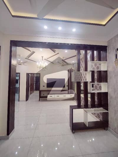 ڈریم گارڈنز ڈیفینس روڈ,لاہور میں 5 کمروں کا 5 مرلہ مکان 2.7 کروڑ میں برائے فروخت۔ ڈریم گارڈنز ڈیفینس روڈ,لاہور میں 5 کمروں کا 5 مرلہ مکان 2.7 کروڑ میں برائے فروخت۔